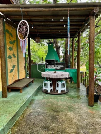 Imagem Se você busca qualidade de vida, conforto e proximidade com a praia, esta casa incrível é a escol...