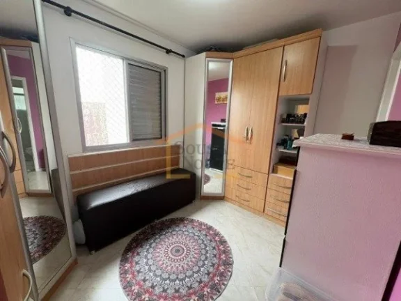 Imagem Apartamento com 50m², com 2 dormitórios sendo 1 suíte, móveis planejados de ótimo padrão, forn...