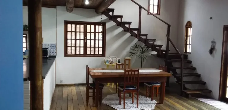 Imagem Casa em Condomínio para Venda em Rio de Janeiro, Campo Grande, 4 dormitórios, 1 suíte, 2 banheiros, 1 vaga