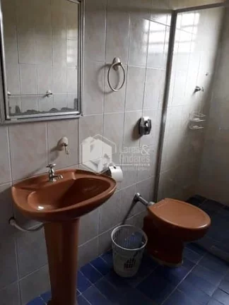 Imagem Chácara à venda, com 144.000m² com Plantas frutíferas, espaço gramado, 3 lagos com nascentes, Casa com 4 Dorm, lareira e muito mais - Embu-Guaçu, SP