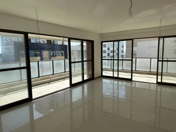 Imagem A 5ª Avenida Imóveis selecionou essa única unidade disponível a venda no PANORAMA - Ladeira da Barra: 4 Suites 01 por andar, 03 vagas por R$2.350.000,