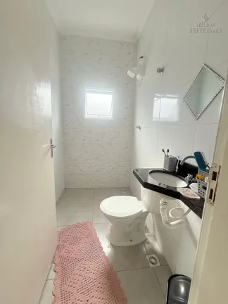 Imagem Casa Sobreposta com Entrada Individual – Nova Mirim, Praia Grande-SP