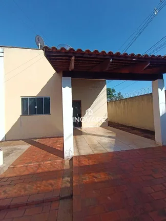 Imagem Casa com 2 dormitórios à venda por R$ 300.000,00 - Jardim Nova Itumbiara - Itumbiara/GO