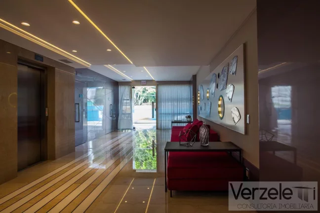 Imagem Apartamento 3 dormitórios para Venda em Balneário Camboriú / SC no bairro Pioneiros