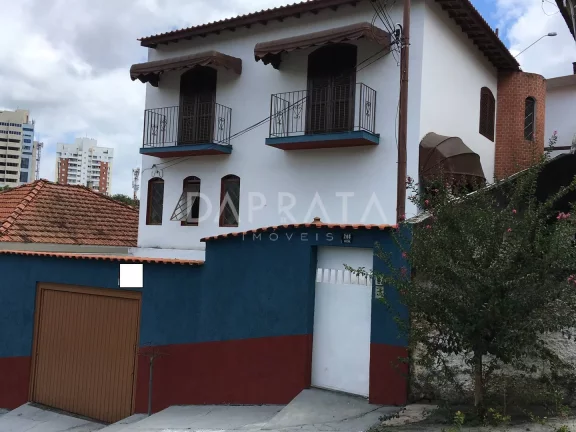 Sobrado no centro de Barueri, 3 quartos, 1 suíte, 4 vagas