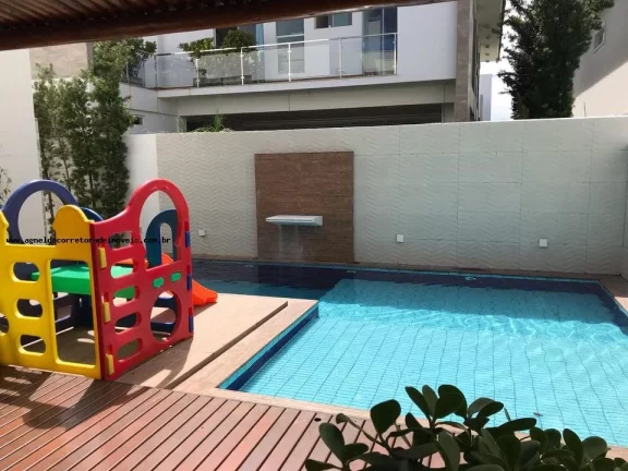 Imagem Casa em Condomínio para Venda em Natal, Candelária, 4 dormitórios, 4 suítes, 6 banheiros, 4 vagas