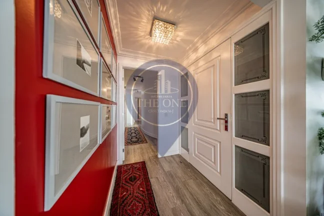 Imagem Impecável apartamento de 3 quartos e 3 suítes no Ipiranga, São Paulo - 130m², 2 salas, 5 banheiros e 3 vagas de garagem