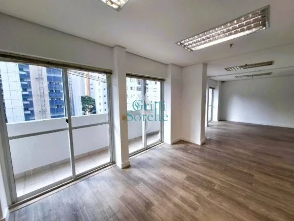 Imagem Conjunto Comercial para Alugar em Vila Olímpia - São Paulo/SP.