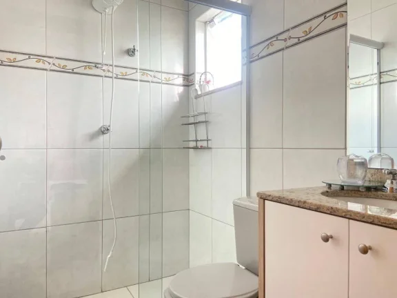 Imagem Casa com 3 quartos à venda, 240 m² por R$ 800.000 - Vila D'Este - Cotia/SP