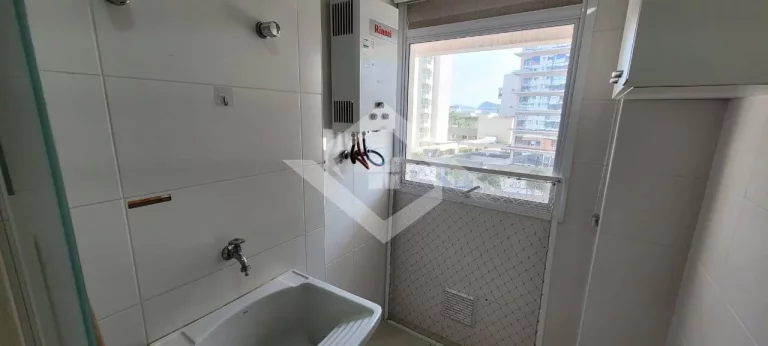 Imagem Apartamento de 2 Quartos para Venda na Barra da Tijuca com 63 m²