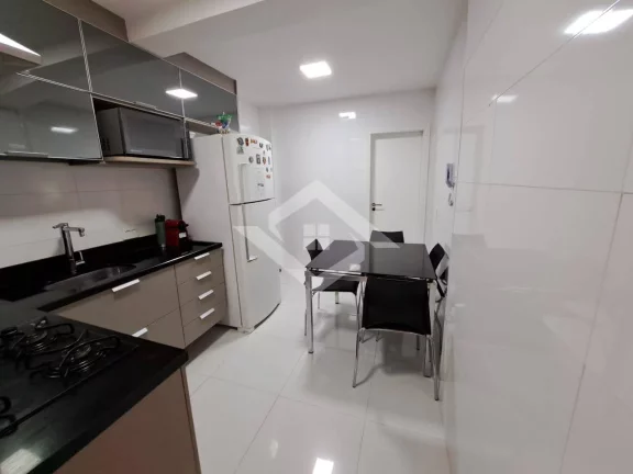 Imagem Casa em Condomínio para Venda no bairro Ingá, Niteroi.