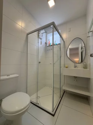 Imagem Casa em Condomínio à Venda em Vitória da Conquista-BA, Bairro Candeias: 3 Quartos, 1 Suíte, 1 Sala, 2 Banheiros, 1 Vaga, 77m².