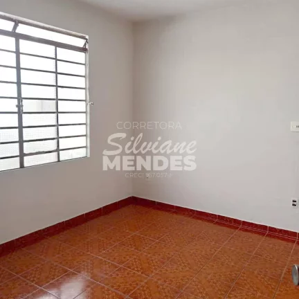 Imagem Excelente ponto comercial com loja, casa 2 dorms, quintal e edícula
