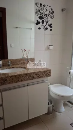 Imagem Apartamento 2 Quartos com Móveis Planejados no Edifício Residencial Alfredo Freire Junior, no bairro Abadia, em Uberaba