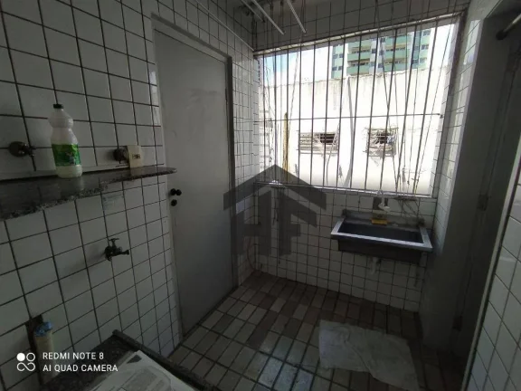 Imagem Apartamento de 123m² para alugar ou vender, com 4 quartos, localizado no Espinheiro, Recife - Pernambuco.