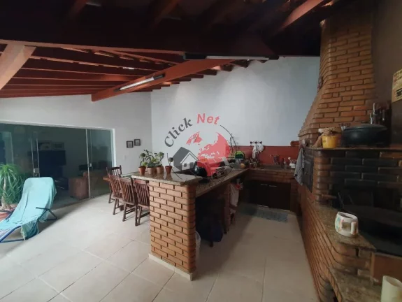 Imagem Sobrado para Venda no Parque Espacial, 4 dormitórios (sendo 2 suítes), 4 vagas, 269 m²