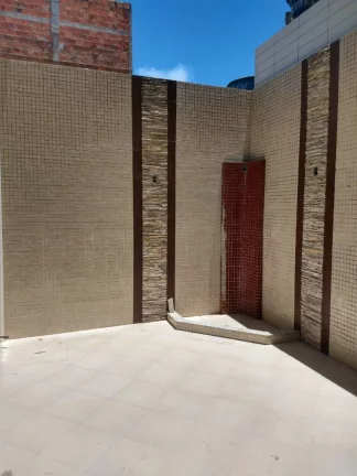 Imagem Casa à Venda no Bairro Farolândia - 4 Quartos, 2 Vagas de Garagem