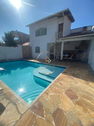 Imagem Casa, 2 Quartos (1 Suite), Pscina, Edícula, Bosque dos Eucaliptos, SJC