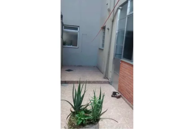 Imagem Apartamento à venda em Porto Alegre, Petrópolis, com 3 quartos, 77m2