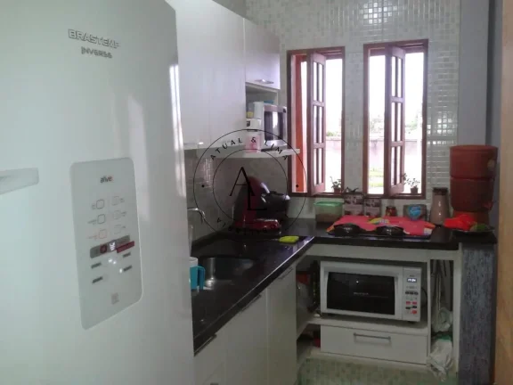 Imagem Casa Tipo Edícula com Amplo Quintal Frontal à Venda – Espaço e Conforto para Você!