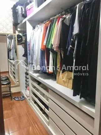 Imagem Casa à venda em condomínio fechado em Valinhos/SP!

Ótima casa à venda com 3 suítes, quintal, 3...