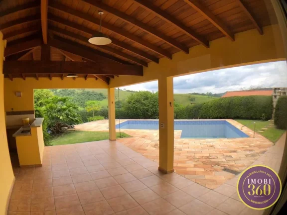 Imagem Linda e espaçosa casa assobradada.