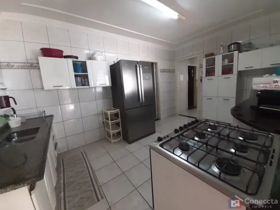 Imagem Casa à Venda no Cristo Redentor – 3 Quartos, 2 Lojas Comerciais e 2 Vagas