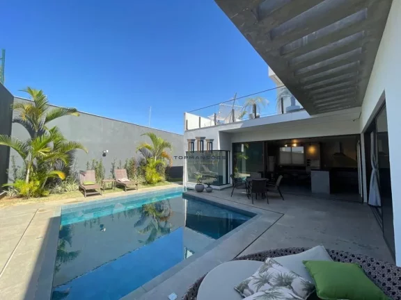 Imagem Excelente casa alto padrão mobiliada com piscina e spa, 3 suítes em Alphaville V