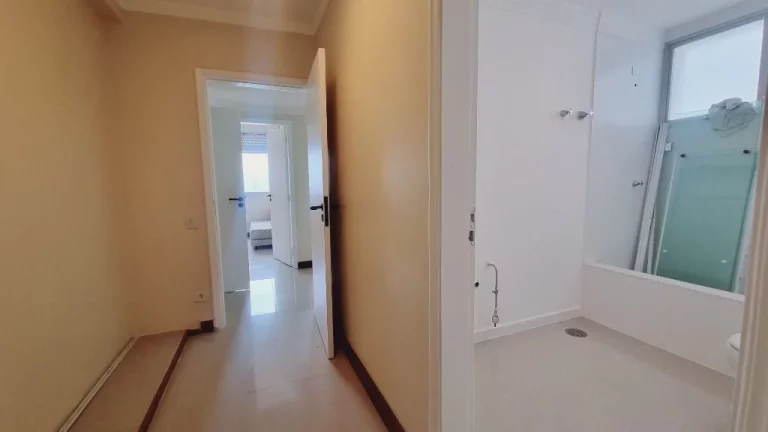 Imagem Apartamento com 3 dormitórios à venda, 150 m² - Astúrias - Guarujá/SP
