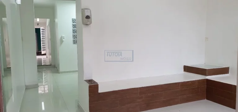Imagem CASA COMERCIAL PARA LOCAÇÃO NA RUA TUTOIA