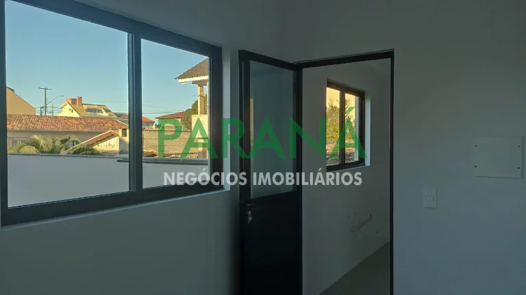 Imagem Sobrado novo a venda com quintal de 125 m², face n