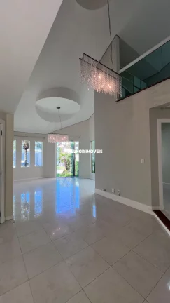 Imagem Casa a venda no Condomínio Ariribá em Balneário Camboriú