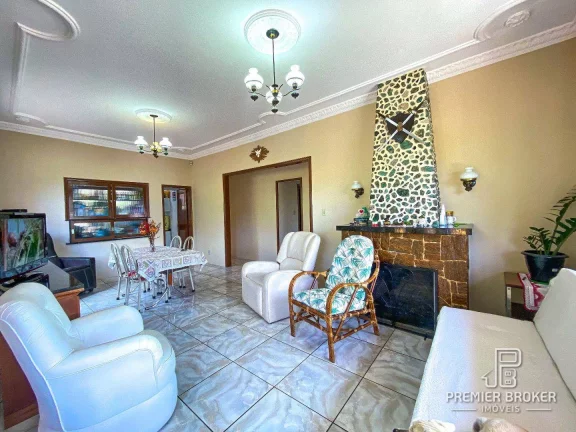 Imagem Casa à venda, 290 m² por R$ 789.900,00 - Vale do Paraíso - Teresópolis/RJ