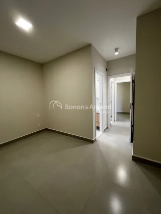 Imagem Apartamento em andar alto, sol da manhã, vista livre e 2 vagas cobertas de garagem.

Condomínio em...