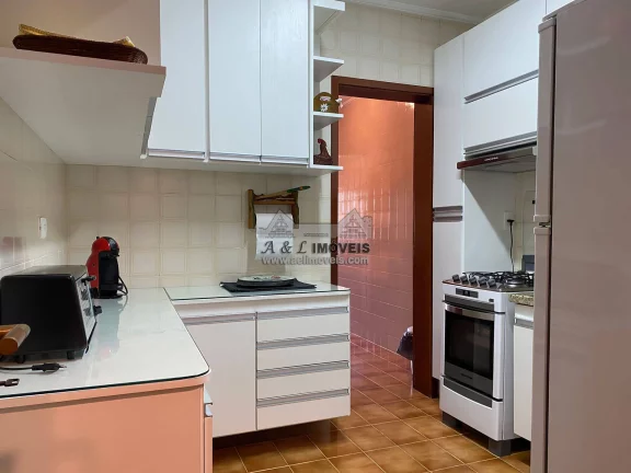 Imagem Apartamento à venda em Campos do Jordão - Com 03 dormitórios