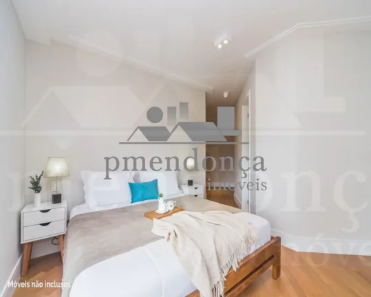Imagem Apartamento reformado à venda em Higienópolis com 3 suítes e 4 vagas, 169m2.
