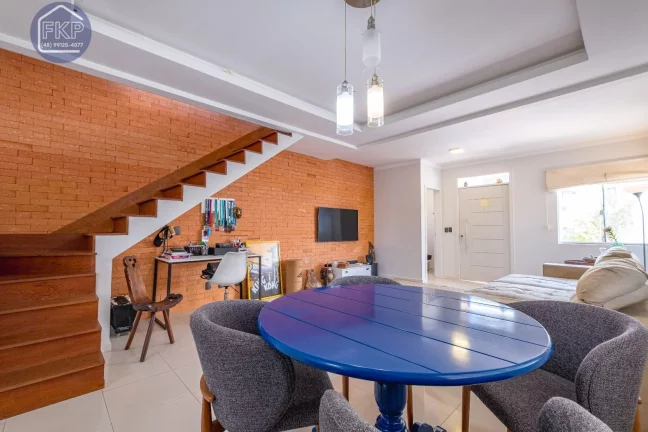 Imagem Casa Geminada 3 suítes!