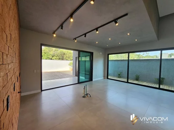 Imagem Casa com 3 Quartos à Venda, 181 m² em Forquilhas - São José