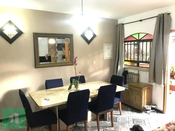 Imagem Sobrado com 2 quartos, à venda em São Paulo, Jardim Lourdes (Zona Sul)
