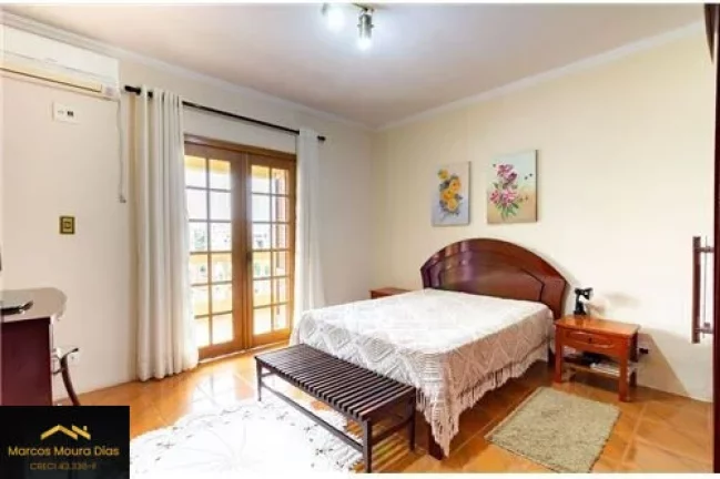 Imagem Casa à venda, com 3 Dormitórios ( 1 Suíte) com 2 Vagas de Garagem - Vila Ipojuca - São Paulo/SP