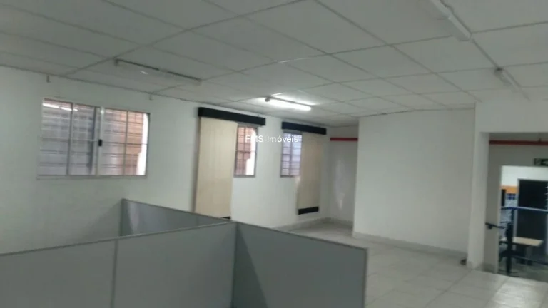 Imagem Prédio comercial com 2618m2 em São Miguel