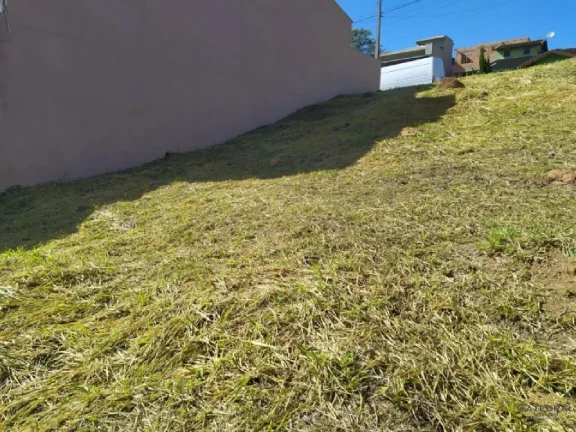 Imagem Terreno a Venda em condomínio fechado no Residencial Chacur - Várzea Paulista/SP