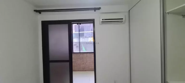 Imagem Recreio dos Bandeirantes - Av. benvindo de Novaes - Vendo Maravilho apto de fundos - 3 quartos com 97m² + Deps - R$995.000,00.