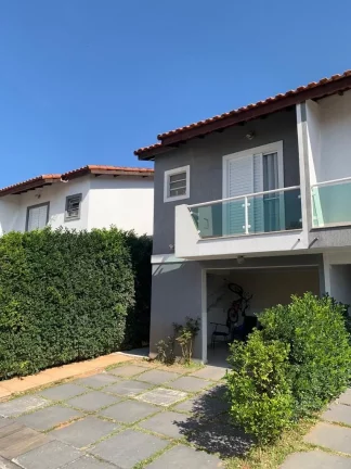 Imagem Sobrado com 3 dormitórios à venda, 114 m² por R$ 640.000,00 - Vila Correa - Ferraz de Vasconcelos/SP