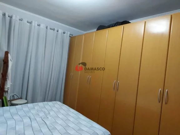 Imagem Sobrado à venda 3 Quartos, 1 Suite, 2 Vagas, 173M², Vila Lúcia, São Paulo - SP