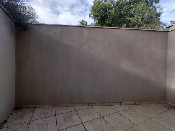 Imagem Barracão comercial , amplo com ótima metragem ,contendo copa , 2 banheiros , localizado em Santa T...