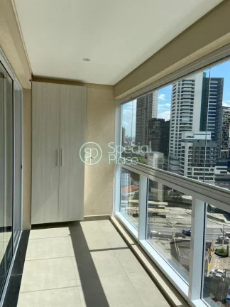 Imagem Apartamento/Studio com 50m², ao lado do Metrô Vila Madalena. Sala com varanda, 01 suíte e 01 vaga...