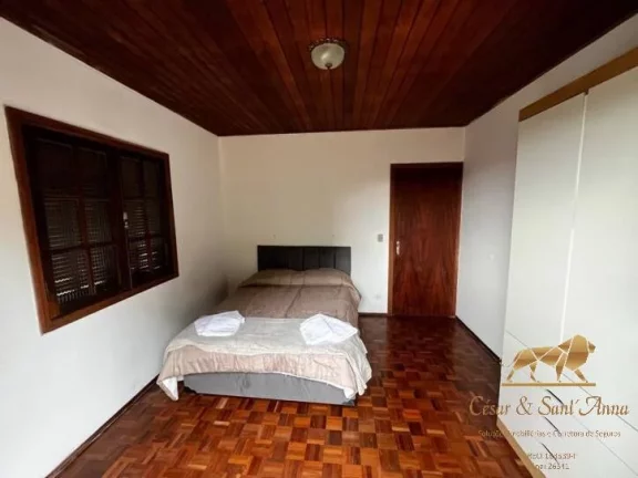 Imagem Casa com 3 dormitórios para alugar por temporada - Campos Do Jordão - Campos do Jordão/SP