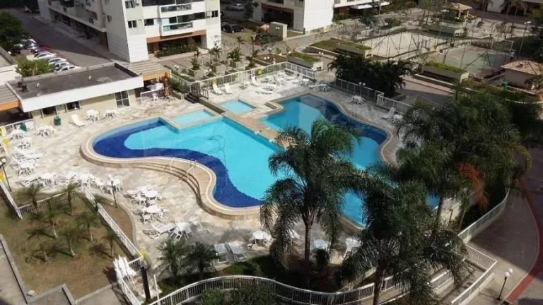 Imagem Apartamento com 2 Quartos à Venda, 68 m² em Camorim - Rio De Janeiro