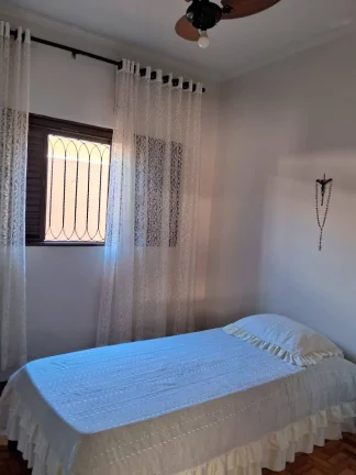 Imagem VENDE-SE ÓTIMA CASA 03 DORMITORIOS SENDO UM SUITE ARAÇATUBA SP